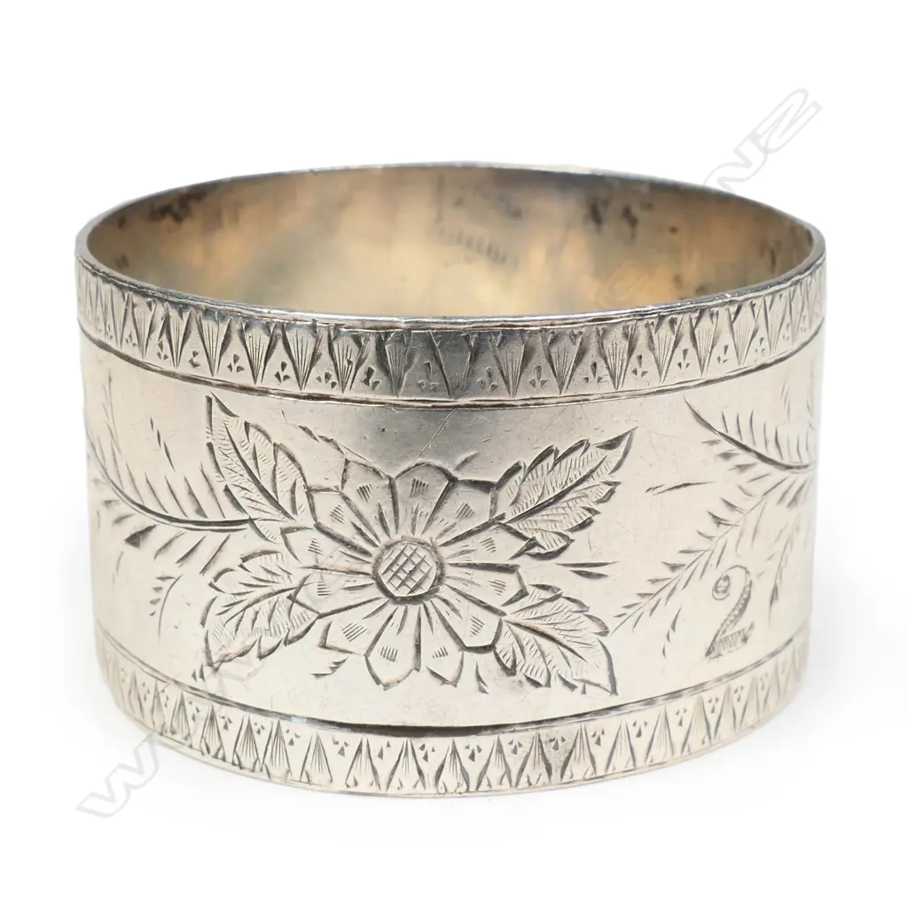 B Petersen & Co. silver napkin ring, Image 1++